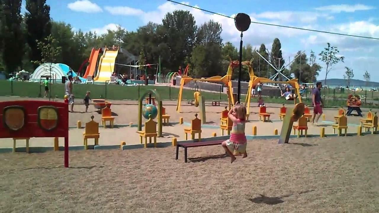 Kids' Paradise House Balatonboglár Eksteriør billede